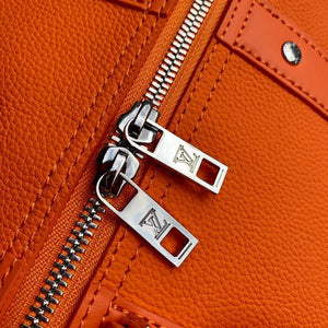 L v orange travel