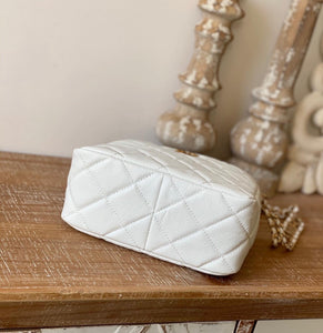 C h a n e l white