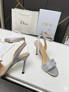 D I o r heels