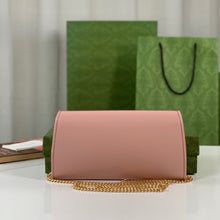 Load image into Gallery viewer, G u c c i crossbody