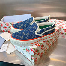Load image into Gallery viewer, G u c c I baja slip on