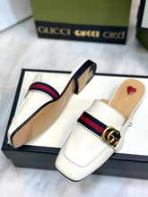 Load image into Gallery viewer, G u c c i slip-on