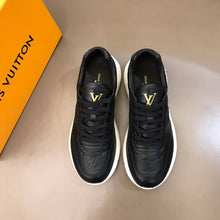 Load image into Gallery viewer, L v sneakers 21