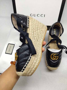 G u c c i wedges