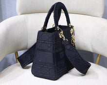 Load image into Gallery viewer, D lady navy