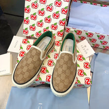 Load image into Gallery viewer, G u c c I baja slip on