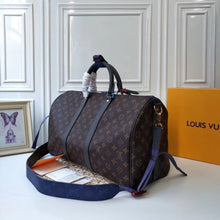 Load image into Gallery viewer, Lv duffel
