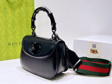Load image into Gallery viewer, G u c c i bamboo 21*15*7cm。