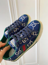 Load image into Gallery viewer, G u c c I tennis sneakers