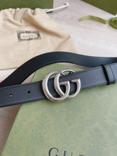 Load image into Gallery viewer, G u c c I belt silver 3cm