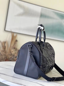 L v duffle