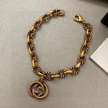 Load image into Gallery viewer, G u c c I bracelet