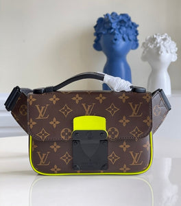 L v new messenger