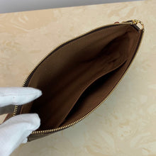 Load image into Gallery viewer, Lv new pouch