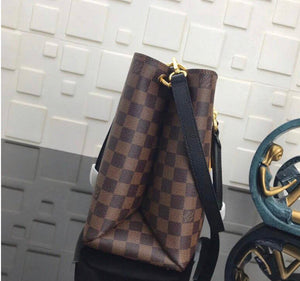 Lv tote x