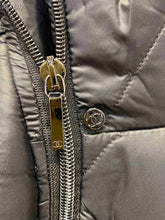 Load image into Gallery viewer, Chanel jacket
