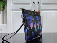Load image into Gallery viewer, L v pouch