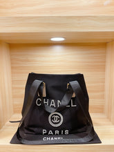 Load image into Gallery viewer, C h a n e l tote Size:35*36