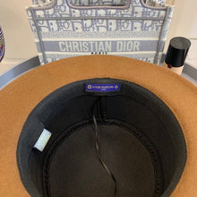 Load image into Gallery viewer, Lv hat