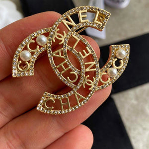 C h a n e l brooch