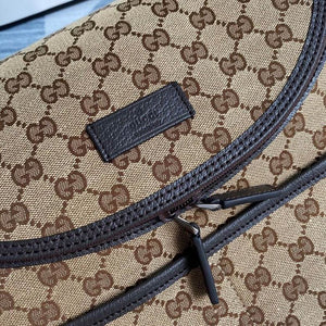 G u c c i baby bag