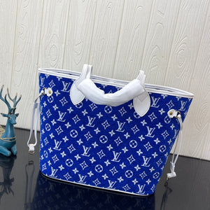 L v blue neverfull