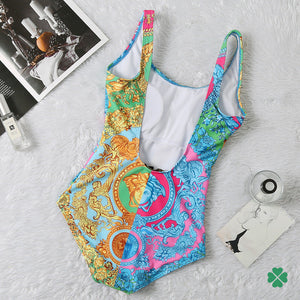 V ersace summer