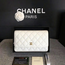 Load image into Gallery viewer, Chanel 19x12 cm
