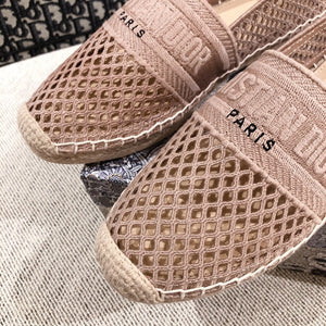 D i o r slides