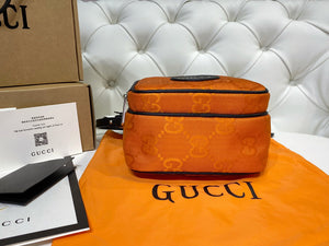 G u c c i backpack 16*22*8.5cm
