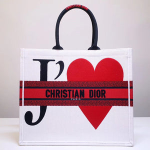 Dior medium 36 cm