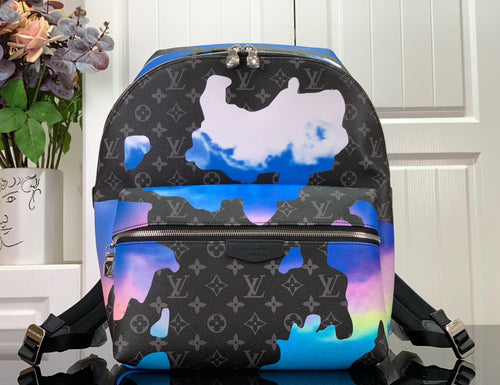 L v backpack