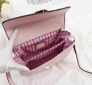 Lv pochette pink