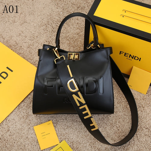 F e n d i 30cm