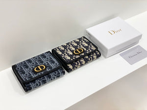 Dior wallet
