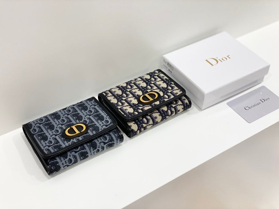 Dior wallet