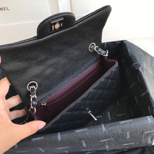 Load image into Gallery viewer, Chanel Mini20 black