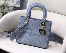 Load image into Gallery viewer, D lady light blue