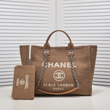 Load image into Gallery viewer, C h a n e l tote