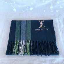 Load image into Gallery viewer, Lv scarf