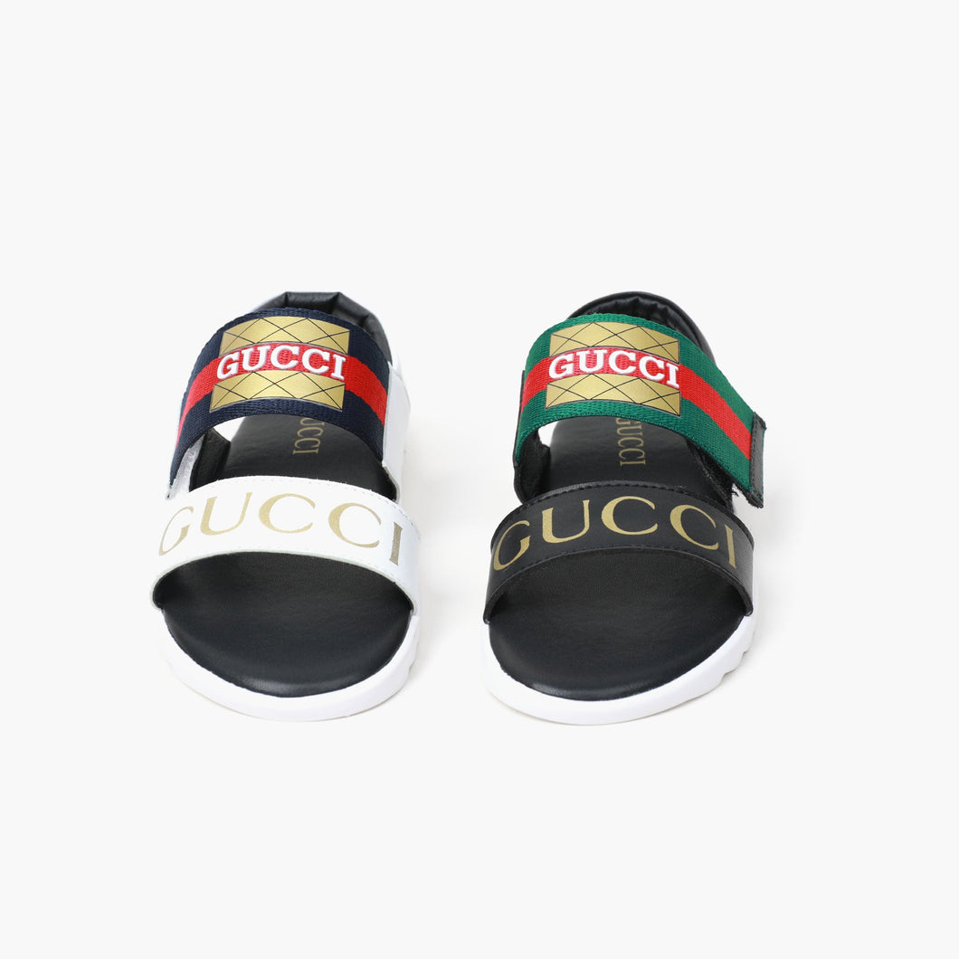 G u c c I slides