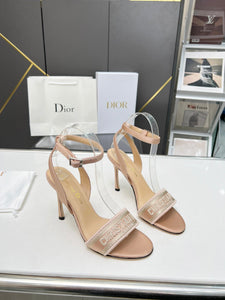 D I o r heels