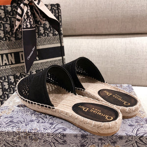 D i o r slides black