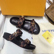 Load image into Gallery viewer, Lv sandals b