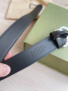 G u c c I belt silver 3cm