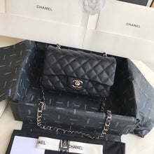 Load image into Gallery viewer, Chanel Mini20 black