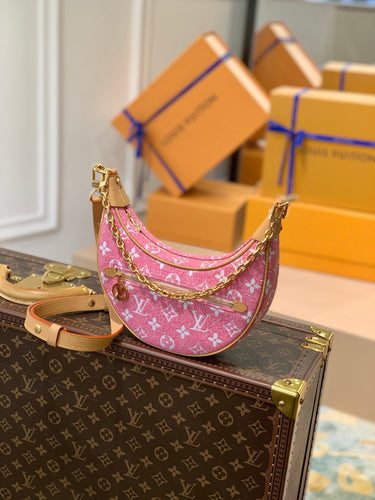 L v loop pink 24.0 x 22.0 x 6.0 cm。
