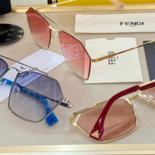 Load image into Gallery viewer, Fendi sunnies