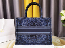 Load image into Gallery viewer, D I o r navy