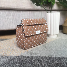 Load image into Gallery viewer, Valentino rockstud
